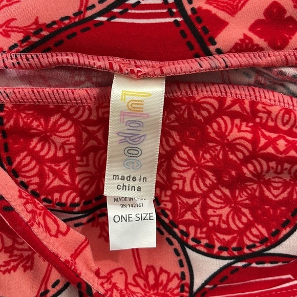 LULAROE Heart Pattern Leggings Red Soft Stretch ONE SIZE - Picture 7 of 8